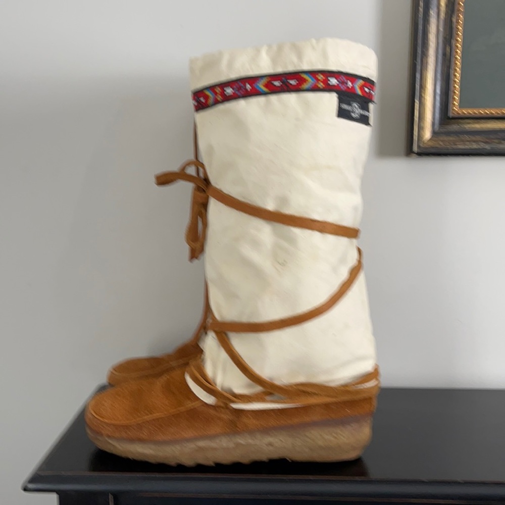 Steger mukluks